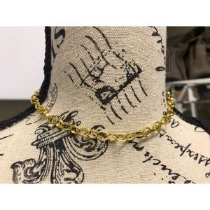 Dainty Gold Choker